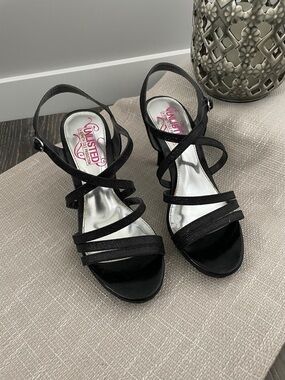 Unlisted by Kenneth Cole, Black Strappy Dress Sandals